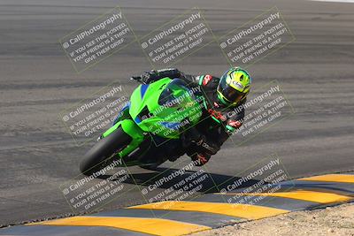 media/Feb-05-2023-SoCal Trackdays (Sun) [[b2340e6653]]/Bowl (10am)/